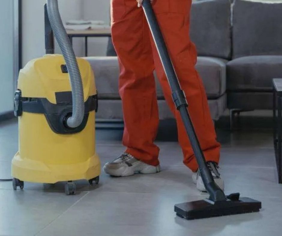 Finding Hoarding Cleanup Services Near Me: What to Expect and How to Choose