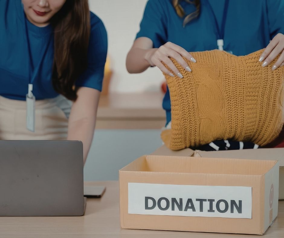 hoarder cleaners near me - creating a donation station