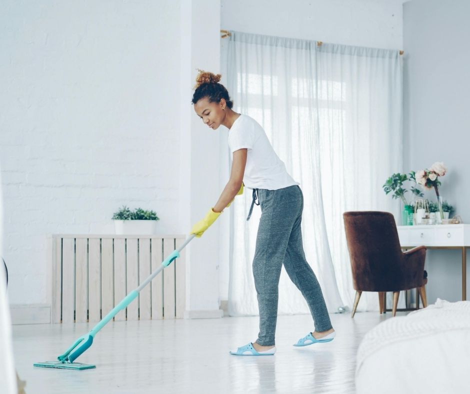 Hoarding Clean Up Services in NYC: What You Need to Know Before Hiring